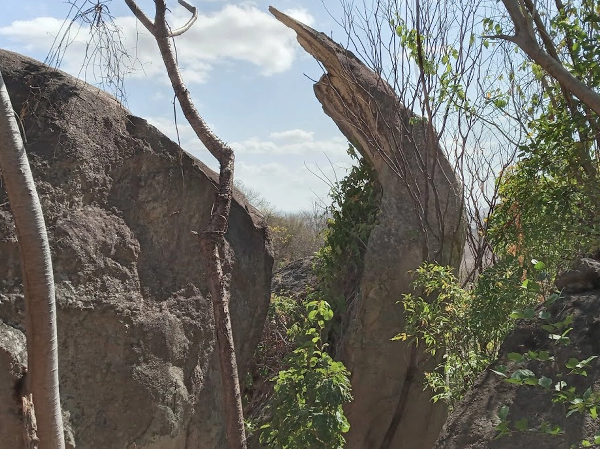 Foto da Pedra Lascada em Itapipoca Ceará